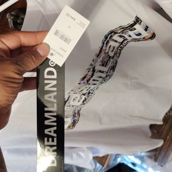 NWT DreamLand shirt size XL - Picture 9 of 9